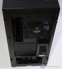 Corsair 350D_45
