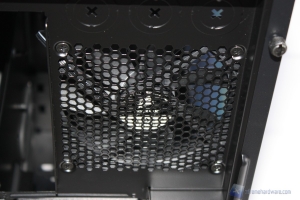 Corsair 350D_47
