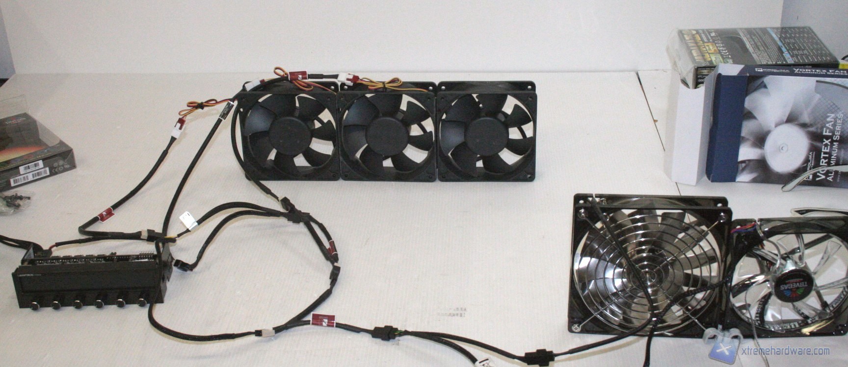 00049 lamptron fc5v3