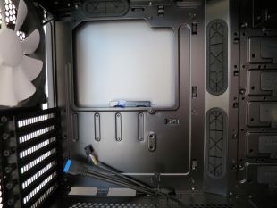 Phanteks-Enthoo-Pro-M-Acrylic-38